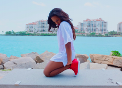 Teenear Covers Rihanna’s Love on the Brain