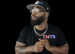 Texas Raised artist ISO on point to represent for his city @iso_tmtr Texas Raised artist ISO on point to represent for his city @iso_tmtr