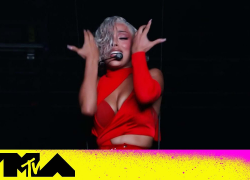 Doja Cat Performs “Been Like This” & “You Right” | 2021 VMAs 