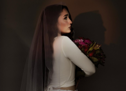 Madeline Rose arrives with her new release “Roses & Flames” Madeline Rose arrives with her new release “Roses & Flames”